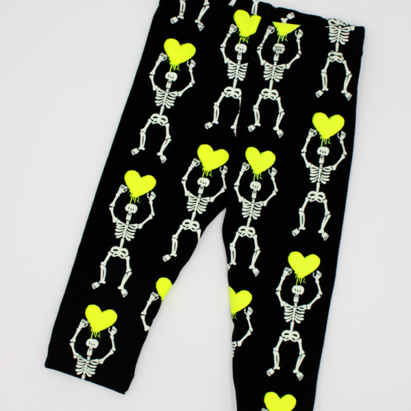 Leggings Skeletons / Dripping hearts Negro Brilla en la oscuridad